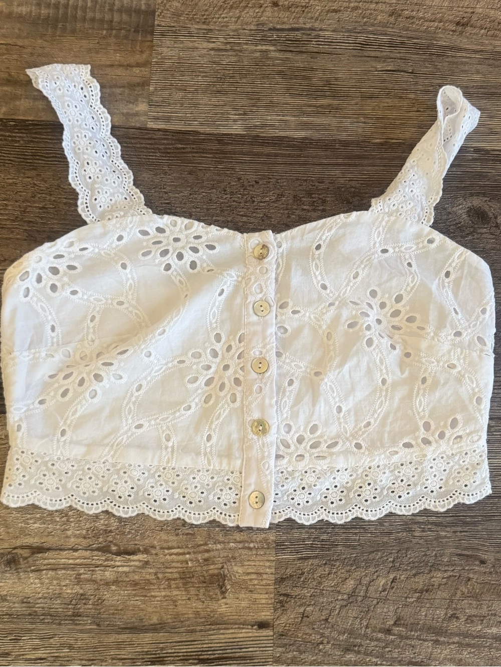 White Eyelet Button-Front Cropped Tank Top
